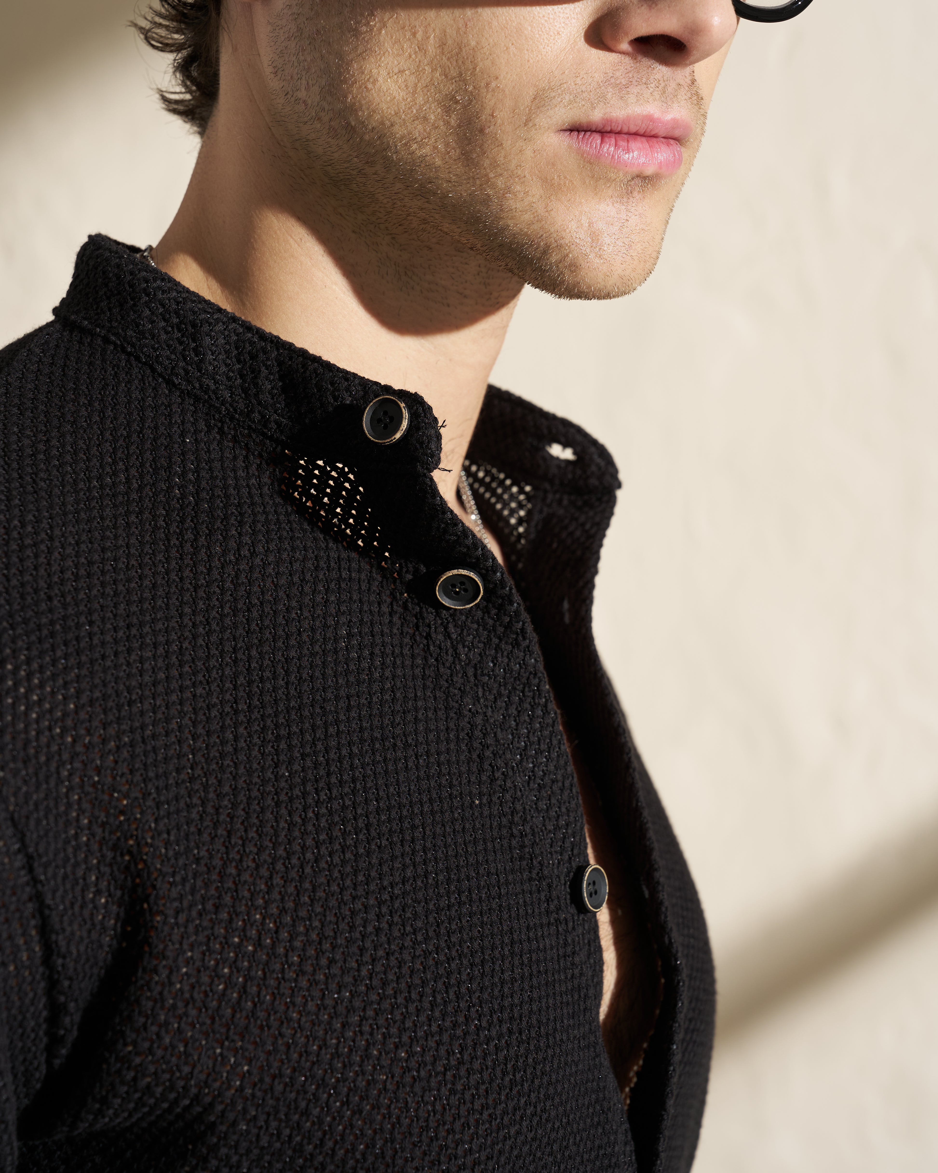 Knitted Mao Short Sleeve Shirt – Black