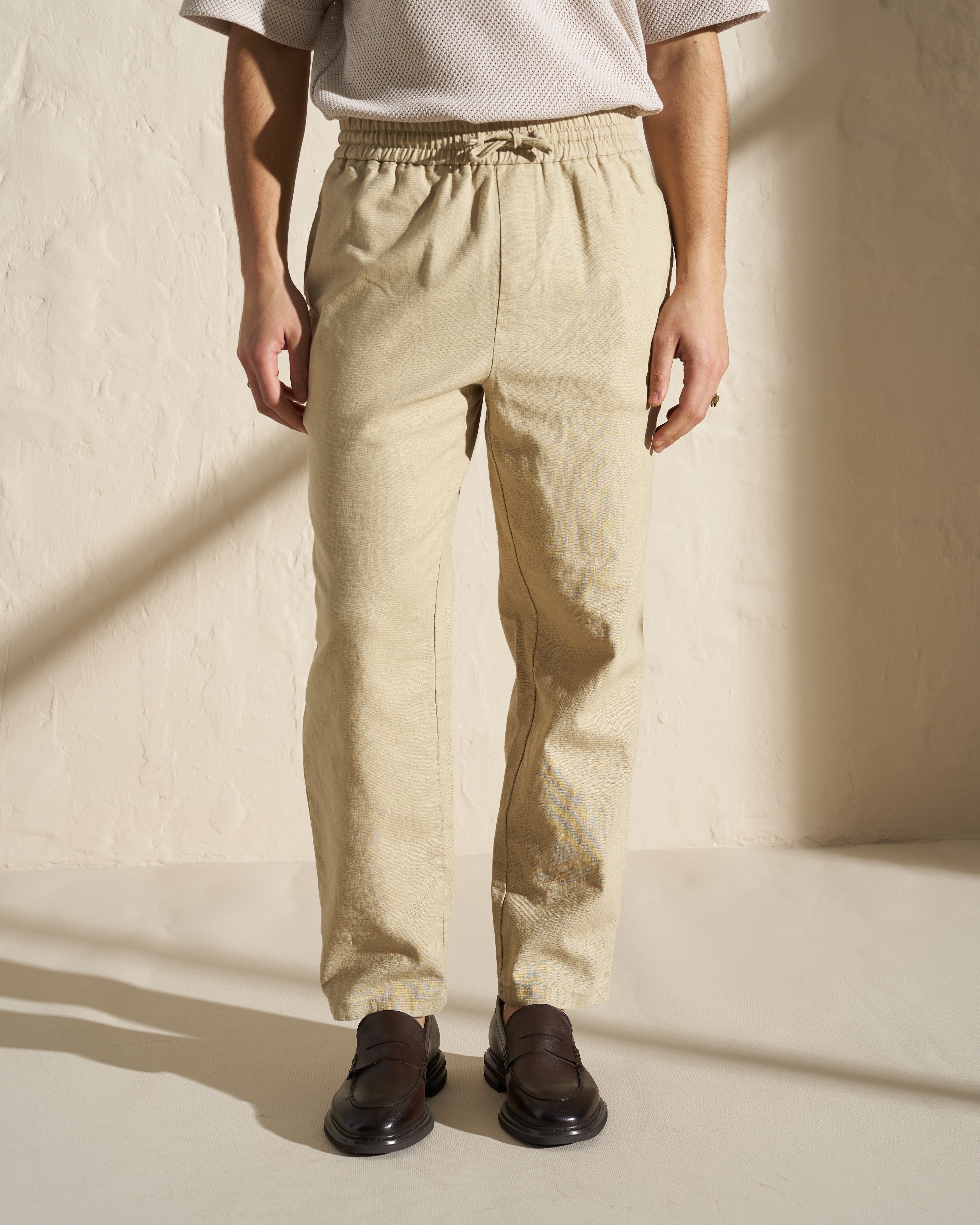 Relaxed Fit Drawstring Jogger Pants