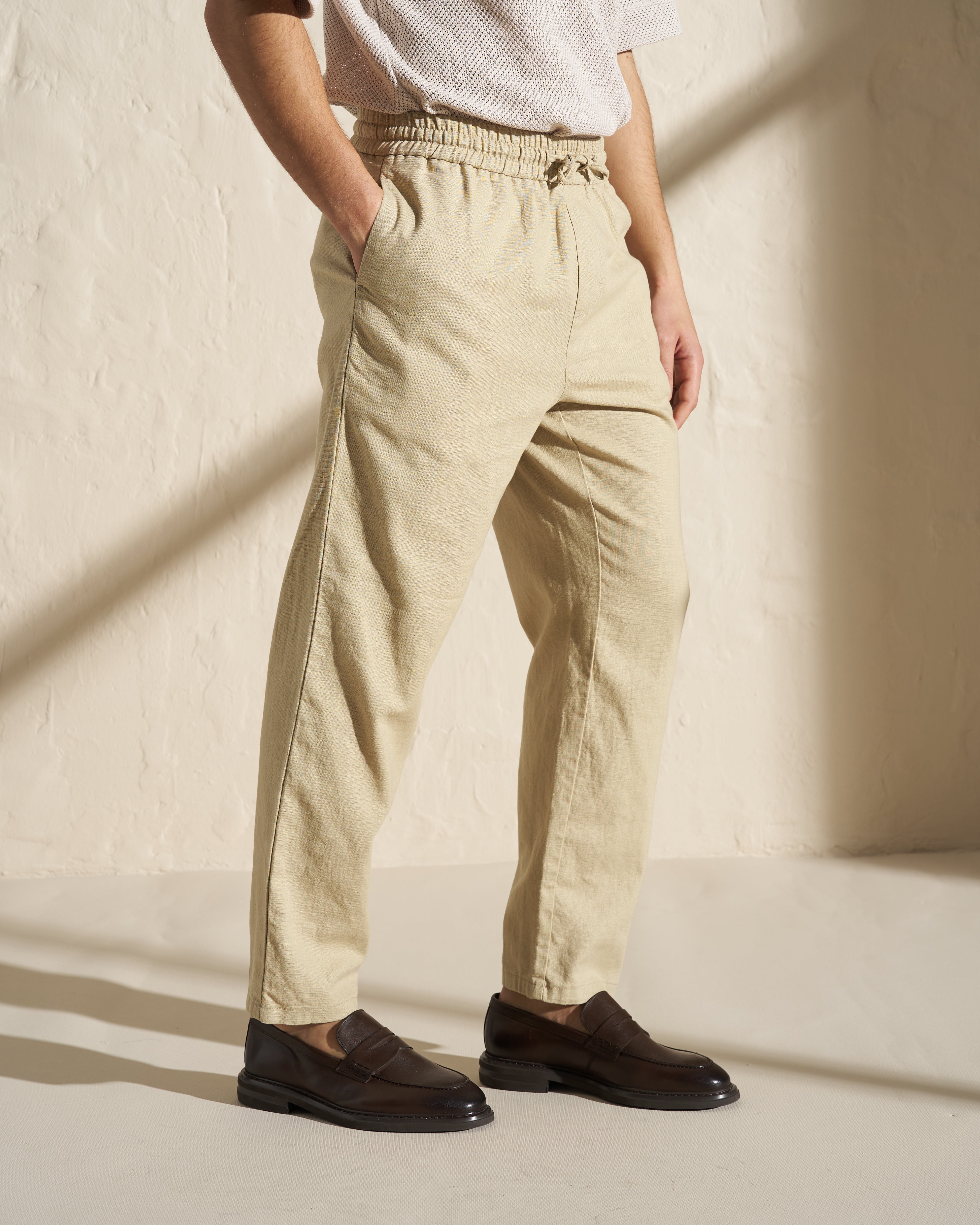 Relaxed Fit Drawstring Jogger Pants