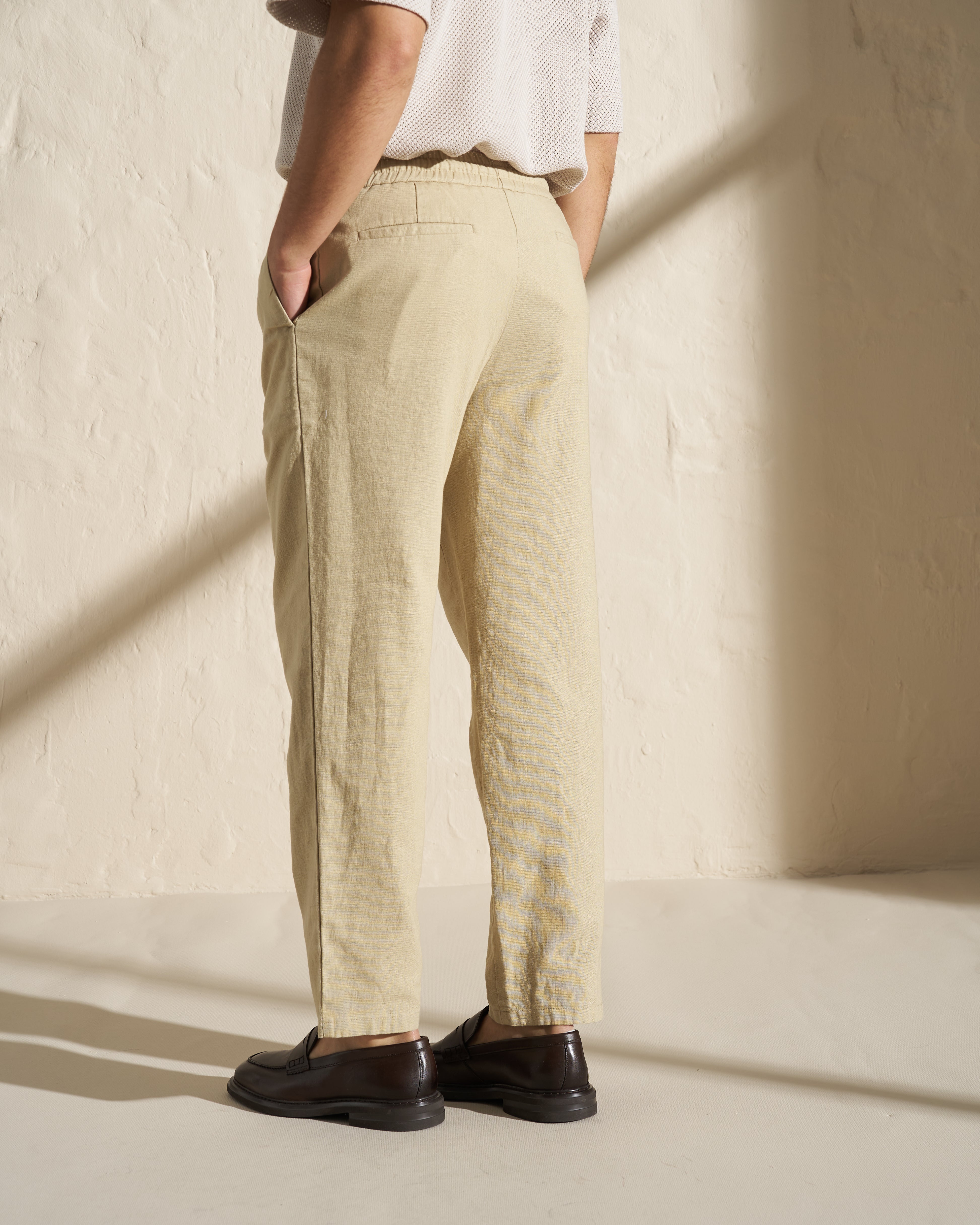 Relaxed Fit Drawstring Jogger Pants