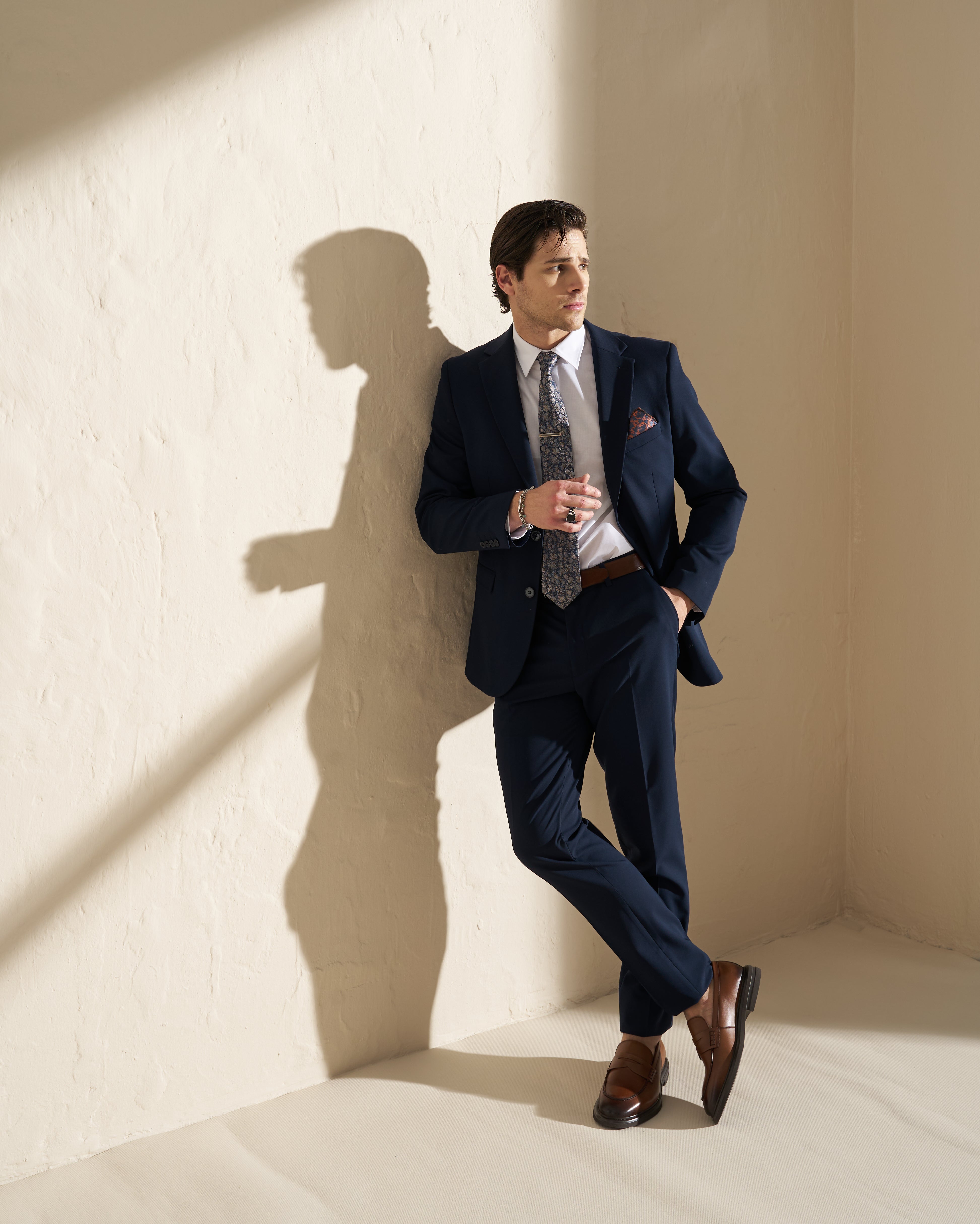 Men’s Three-Piece Suit – Navy