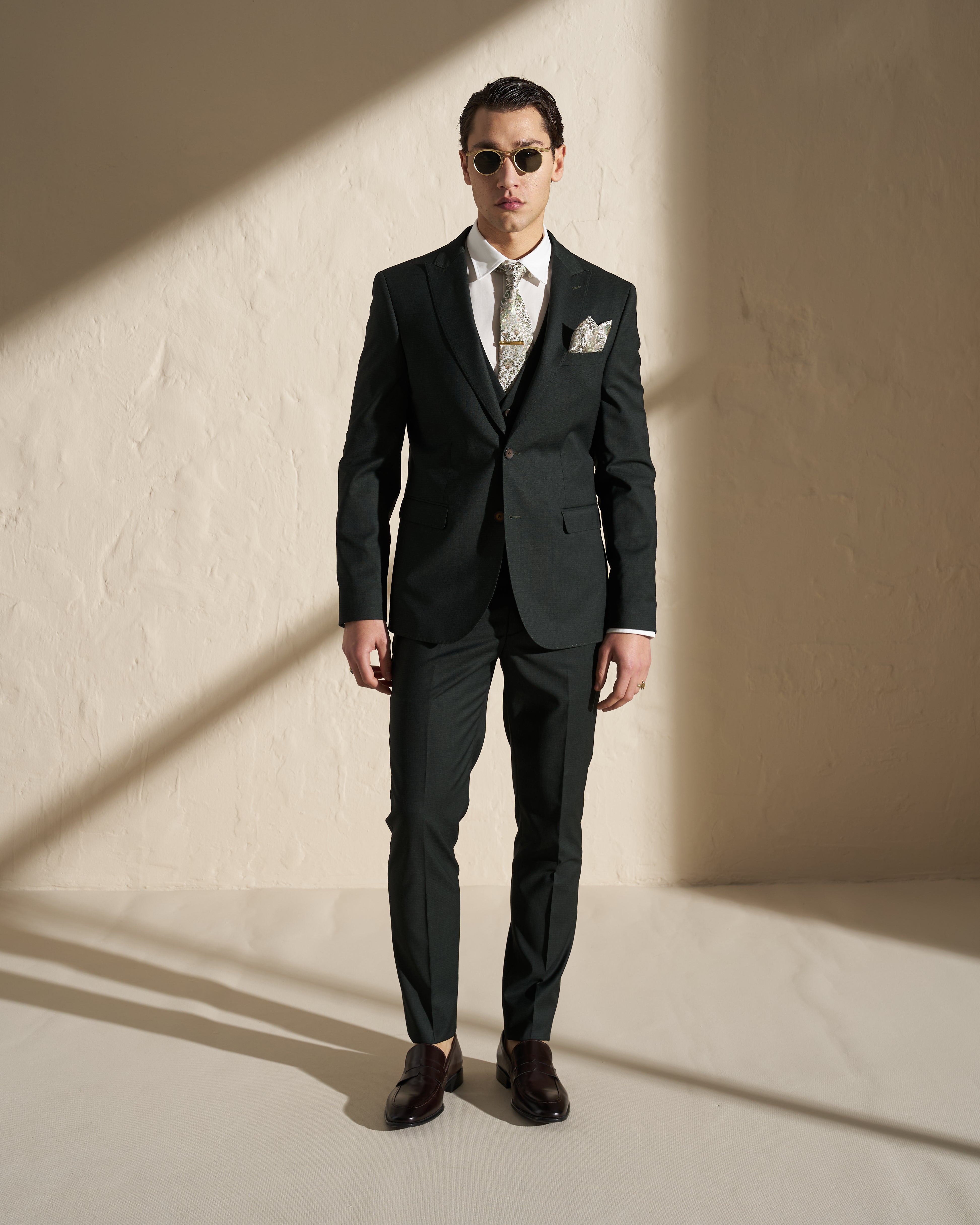 Men’s Three-Piece Suit – Dark Green