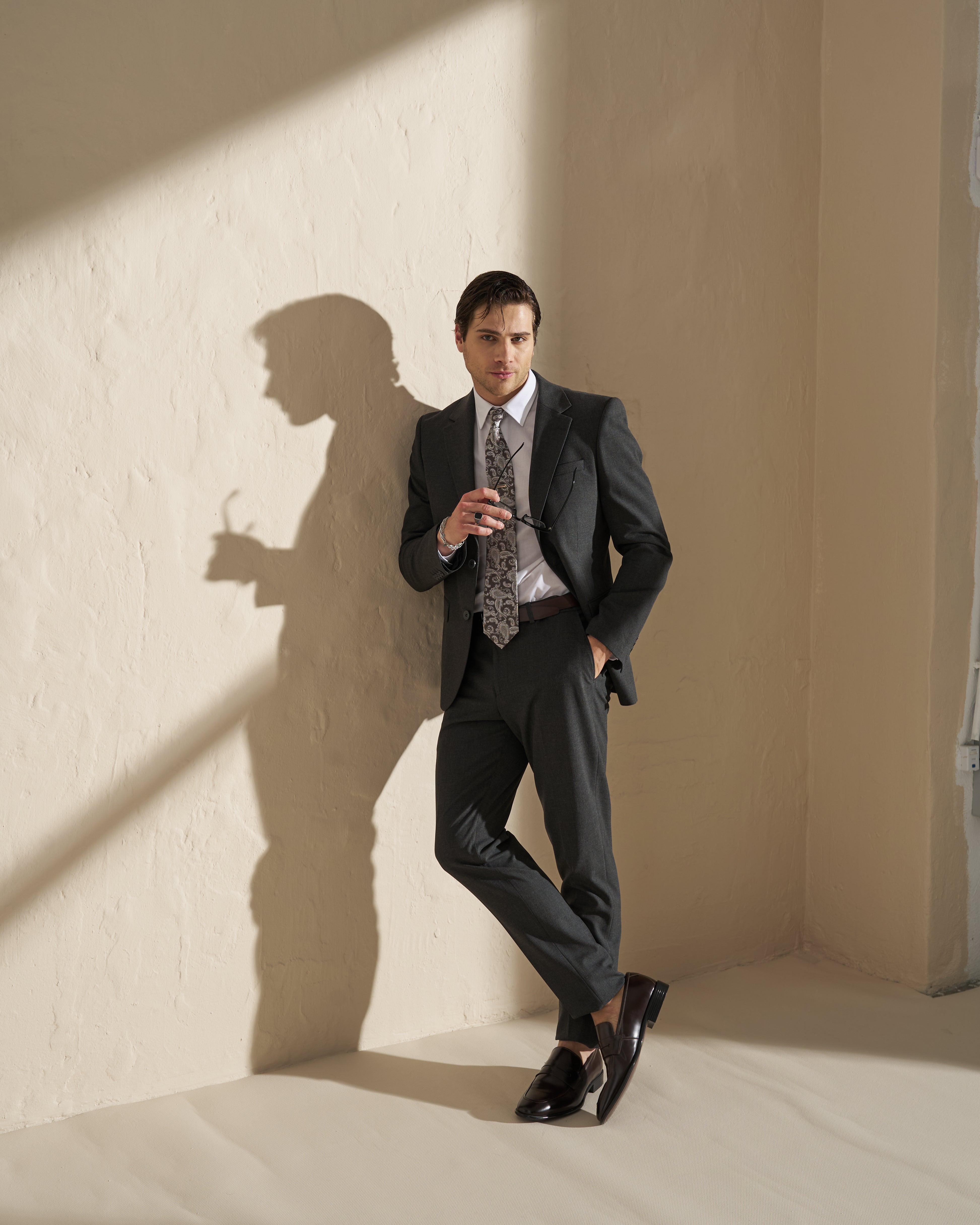 Men’s Two-Piece Suit – Charcoal Grey