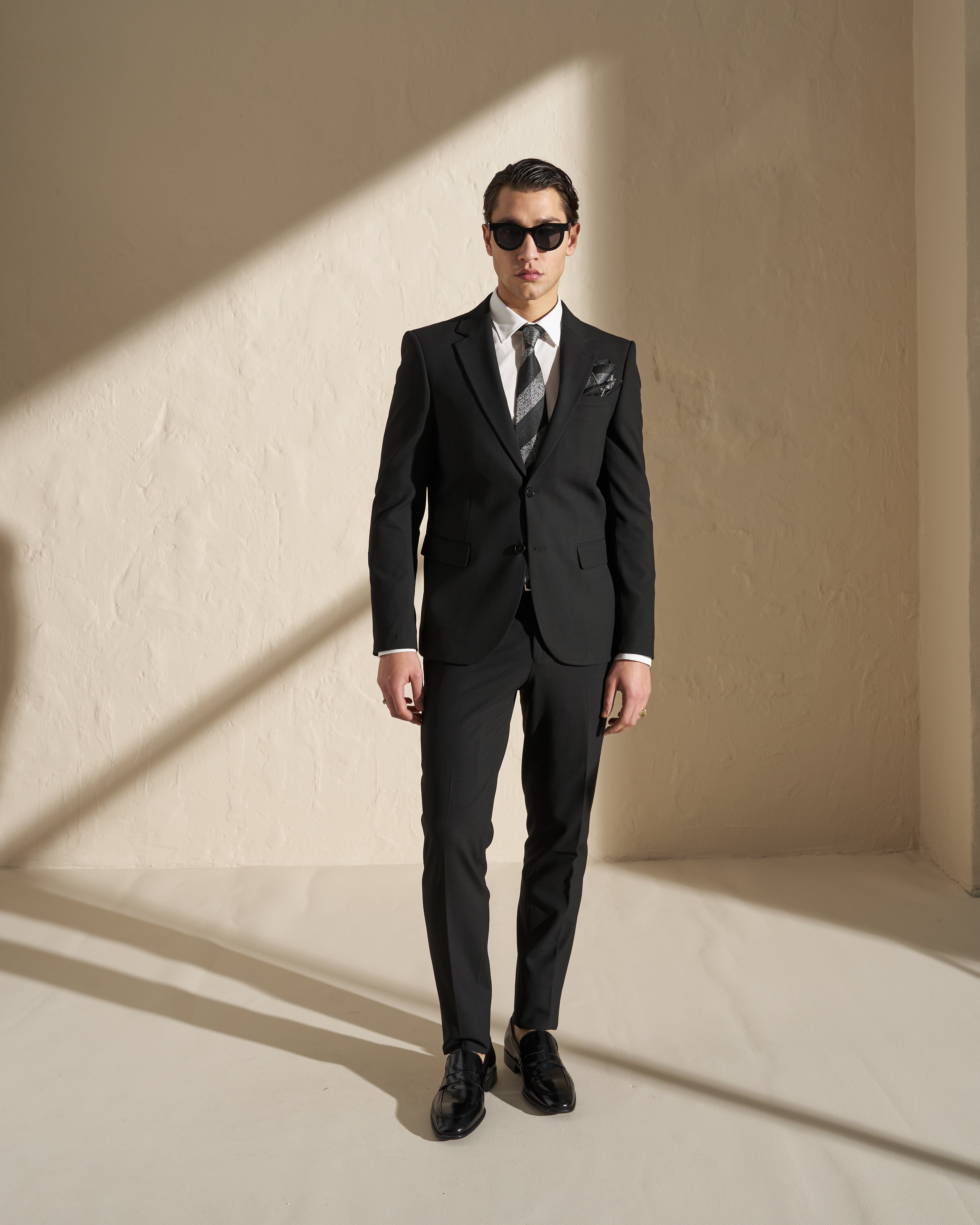 Men’s Two-Piece Suit – Black