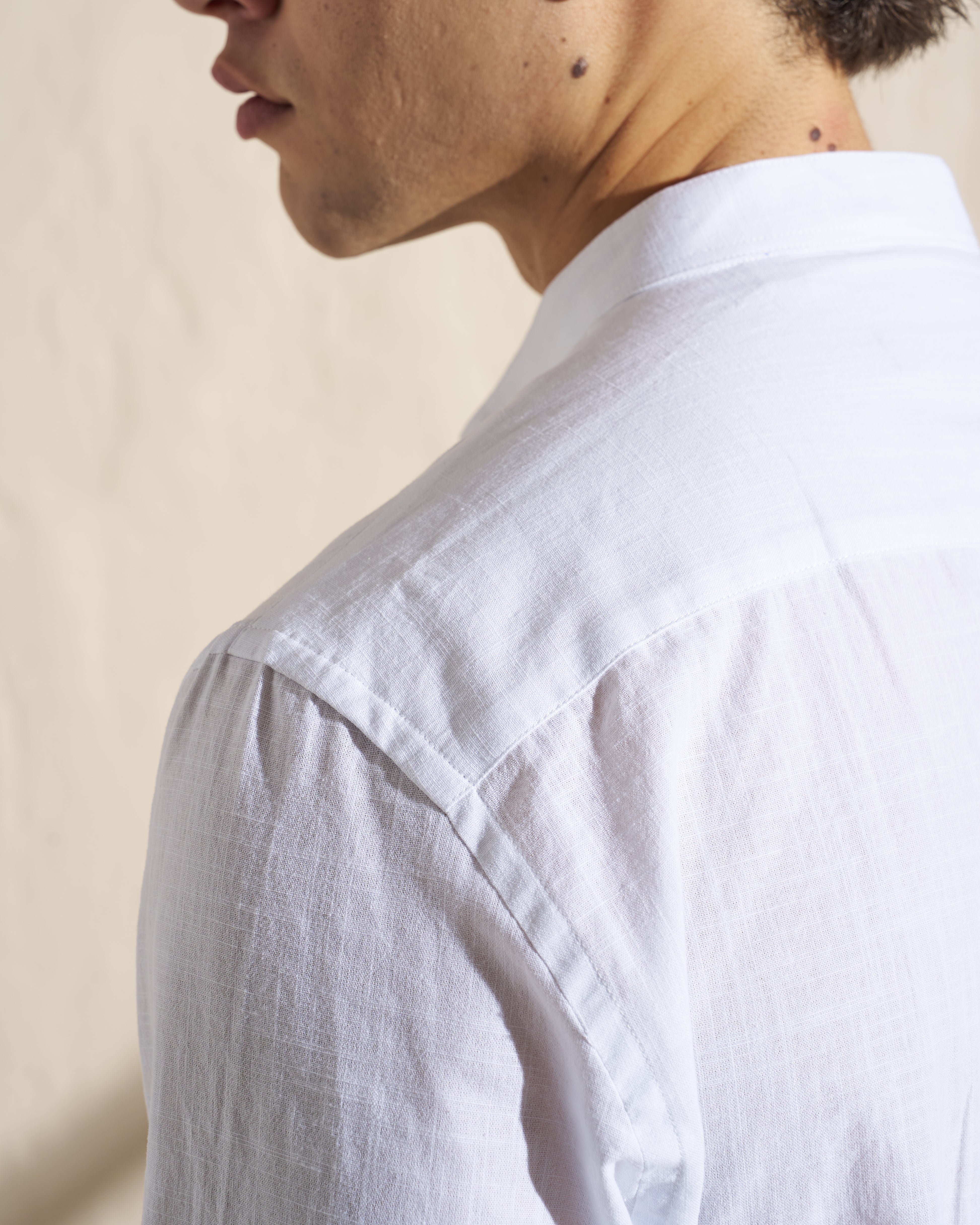 Cotton–Linen Mandarin Collar Shirt