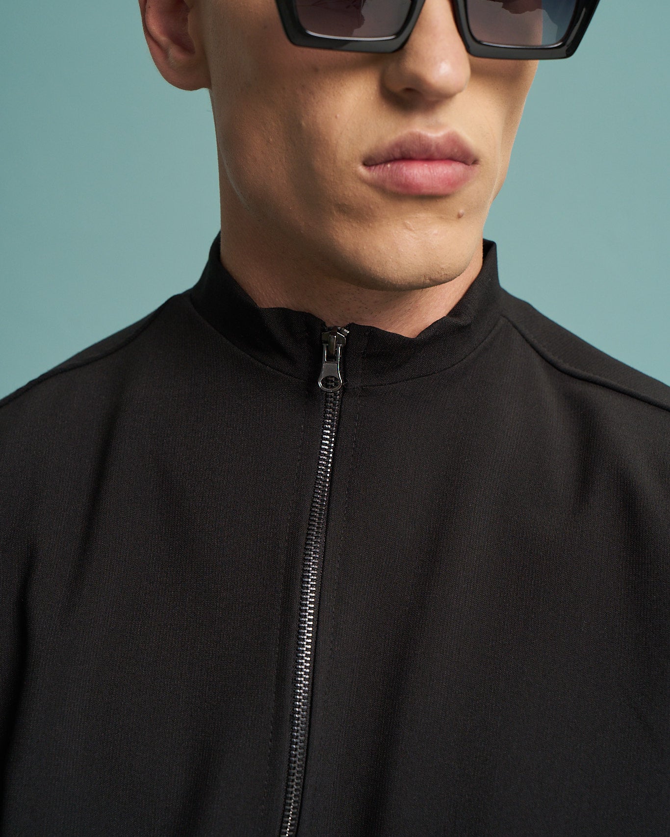 Black Minimal Zip Jacket