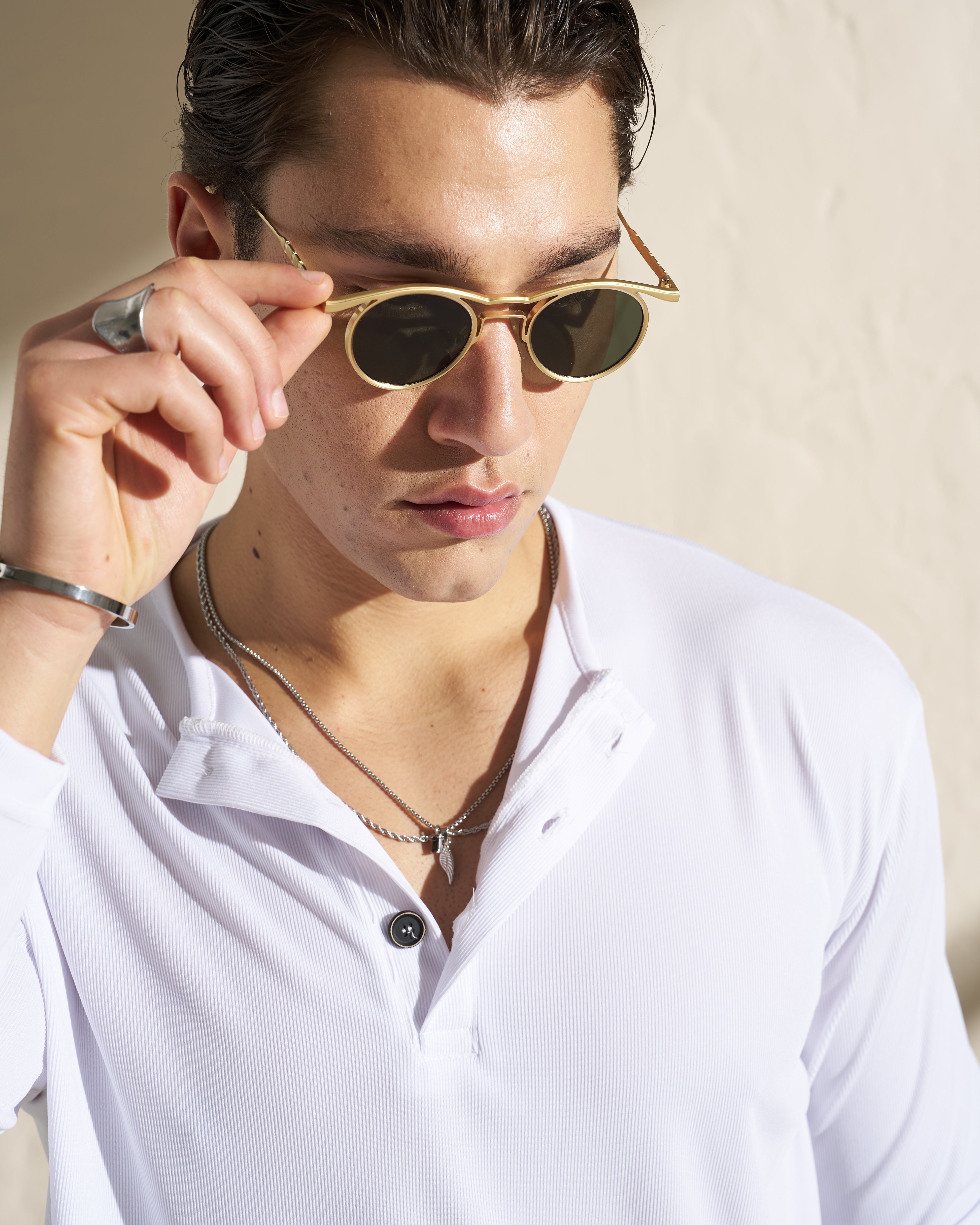 Long Sleeve Henley T-Shirt – White