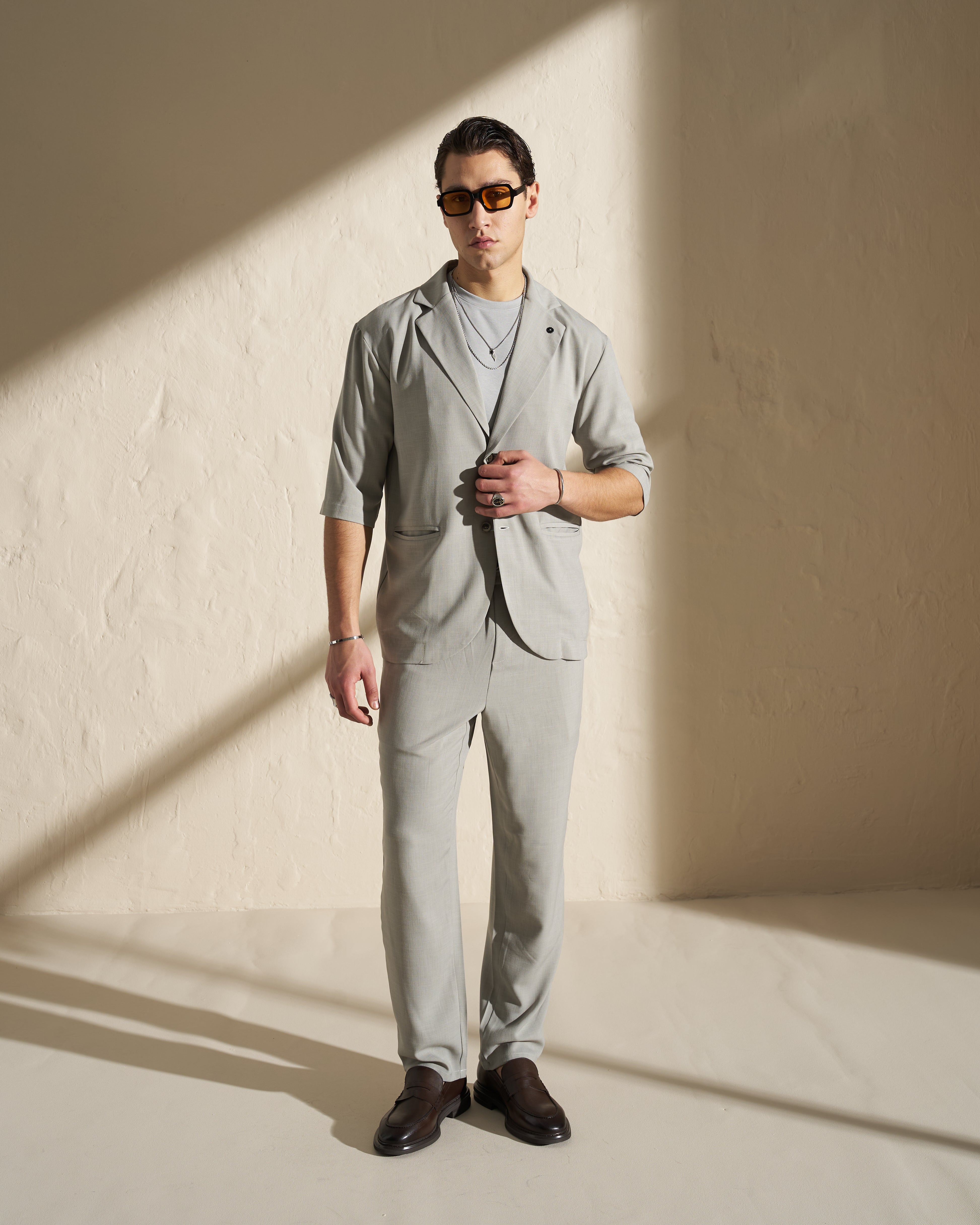 Lightweight Single-Button Blazer