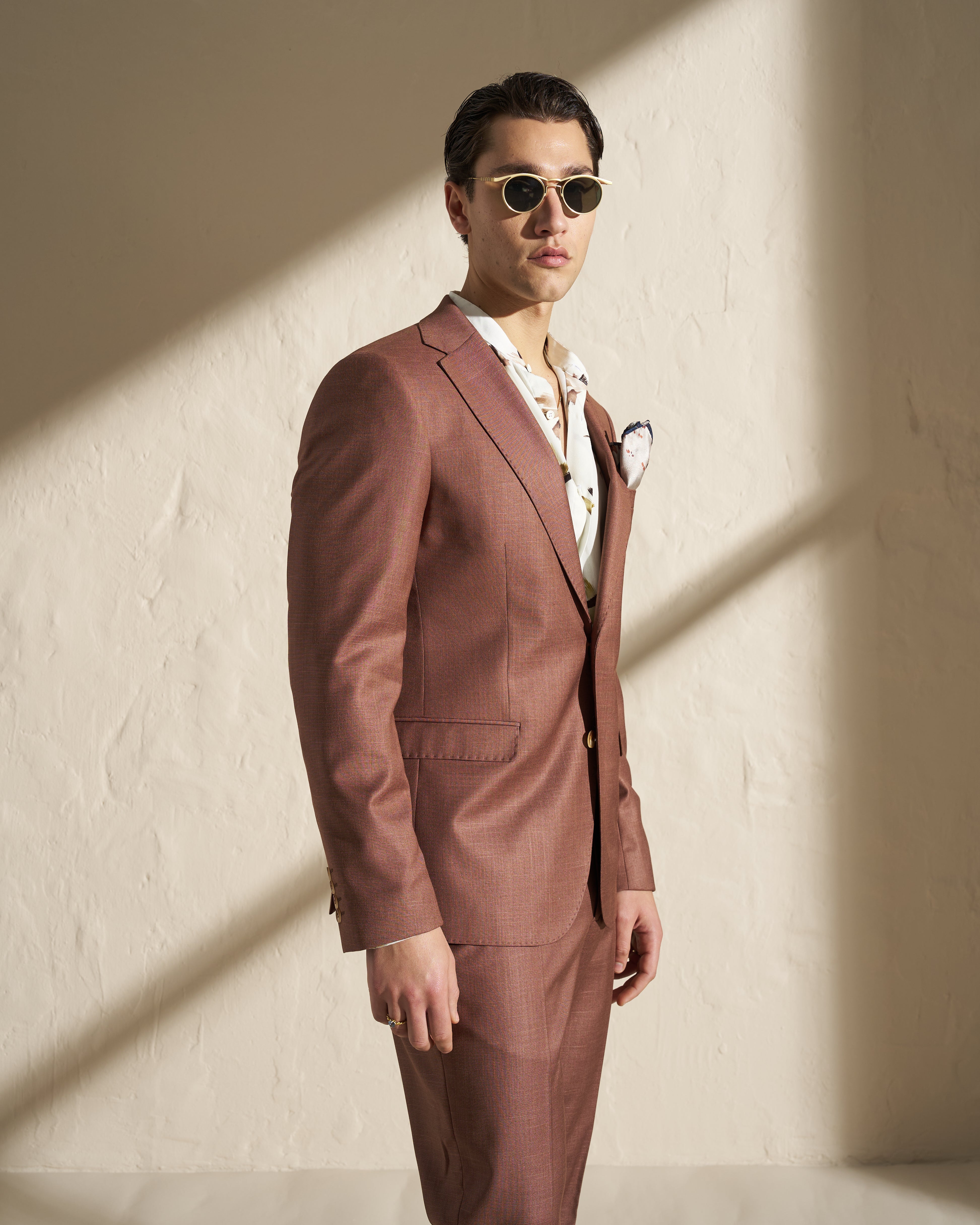 Men’s Lightweight Single-Breasted Blazer – Brown