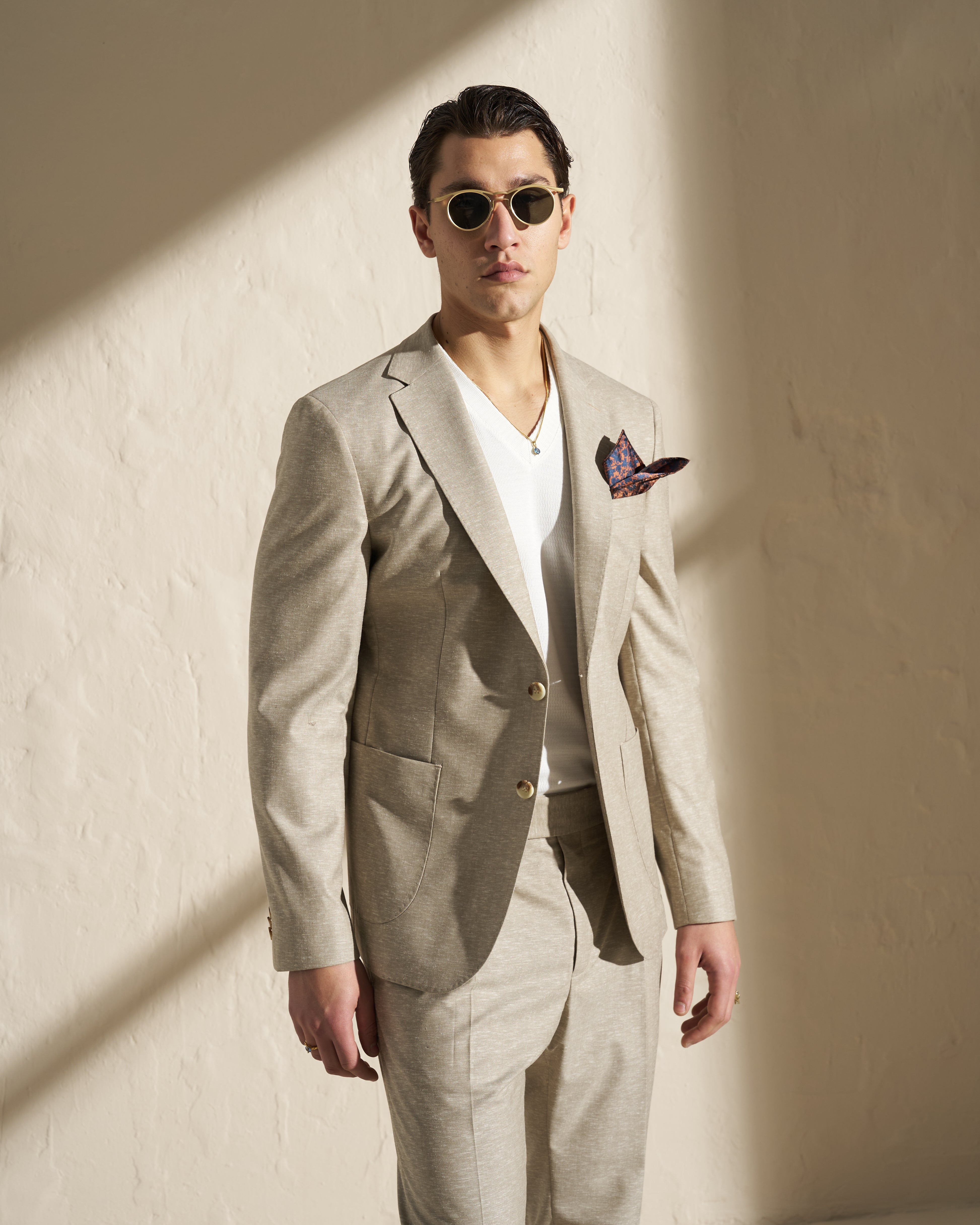 Men’s Lightweight Linen-Blend Blazer – Beige