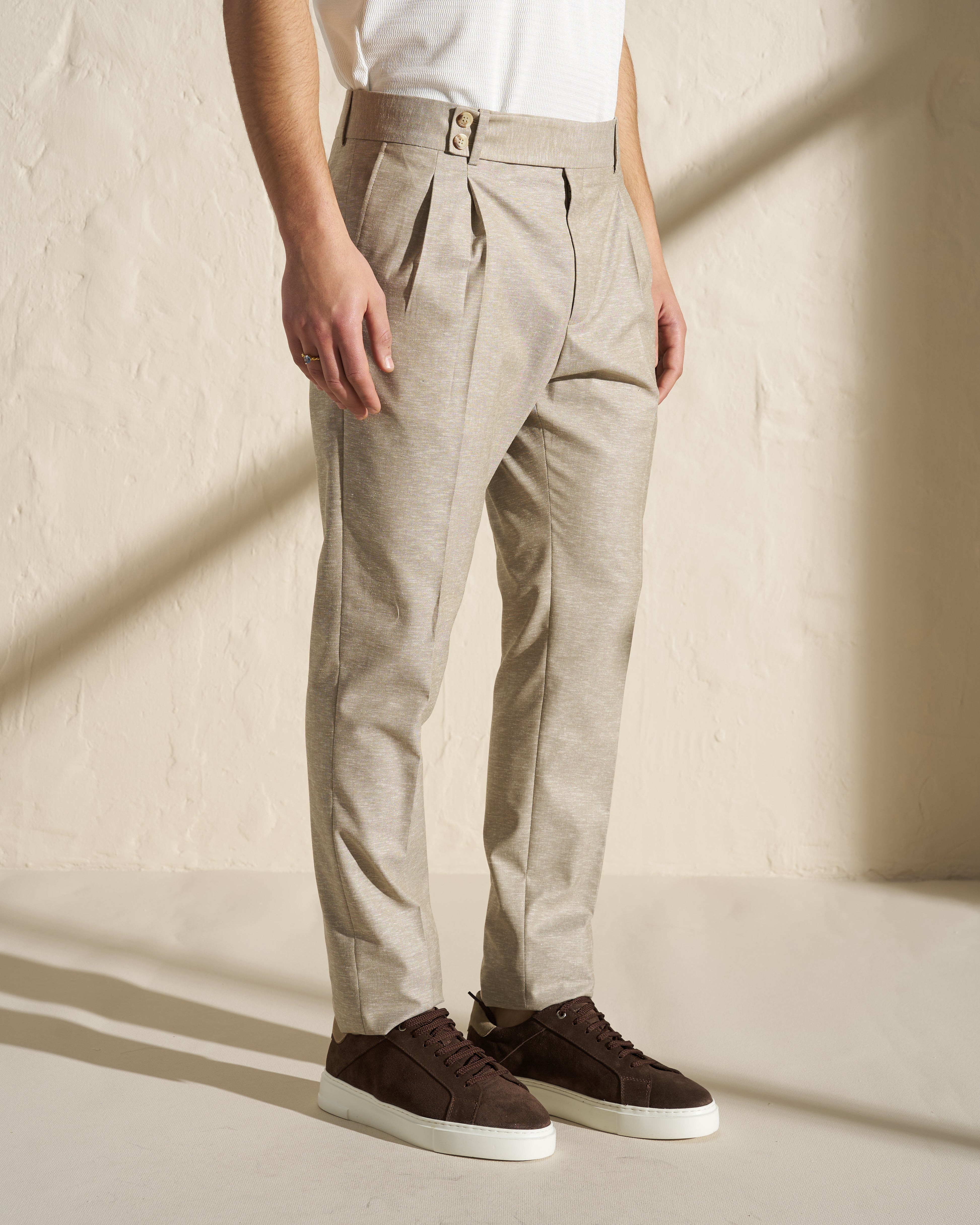 Lightweight Cotton–Linen Tailored Trousers