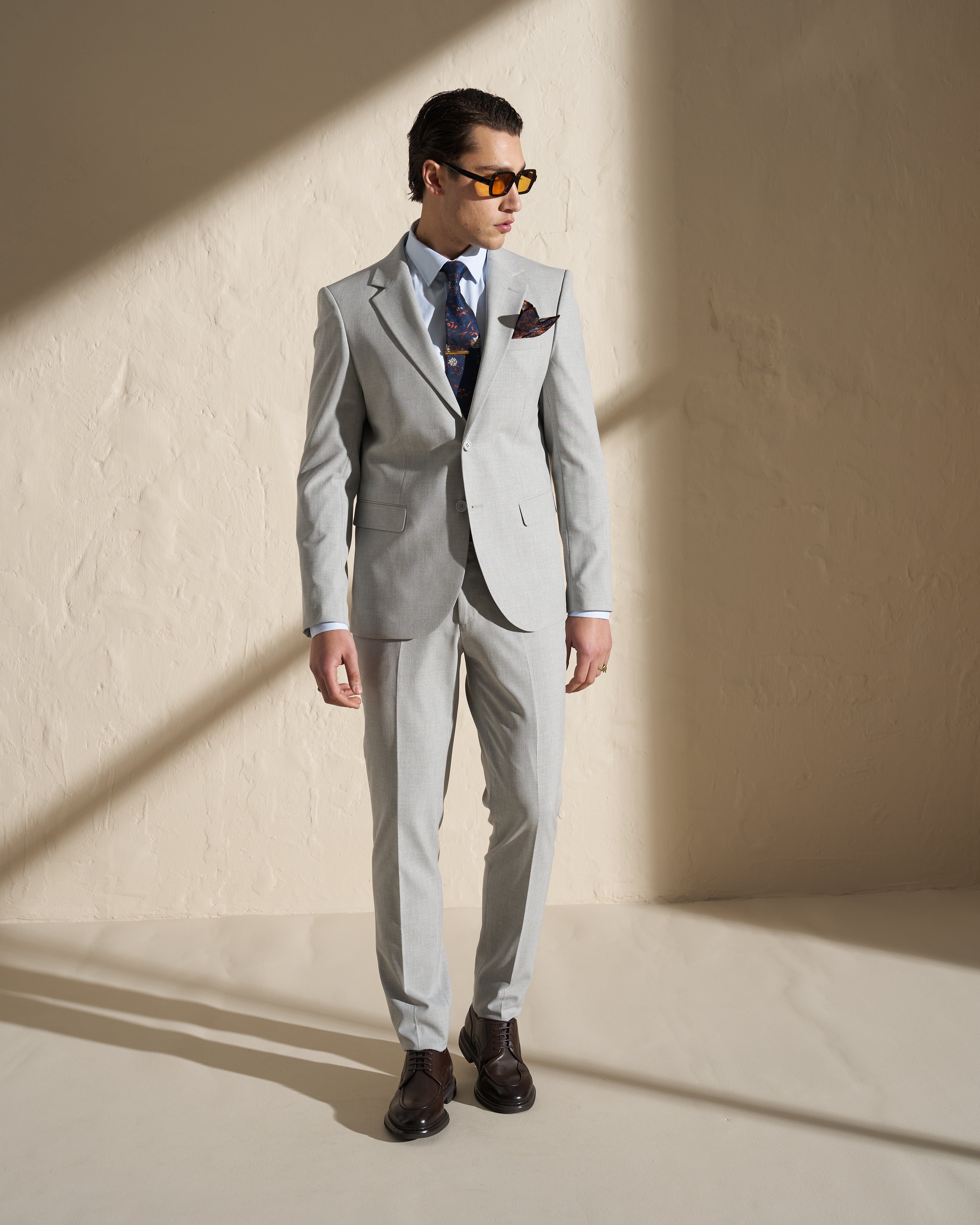 Men’s Two-Piece Suit – Light Grey