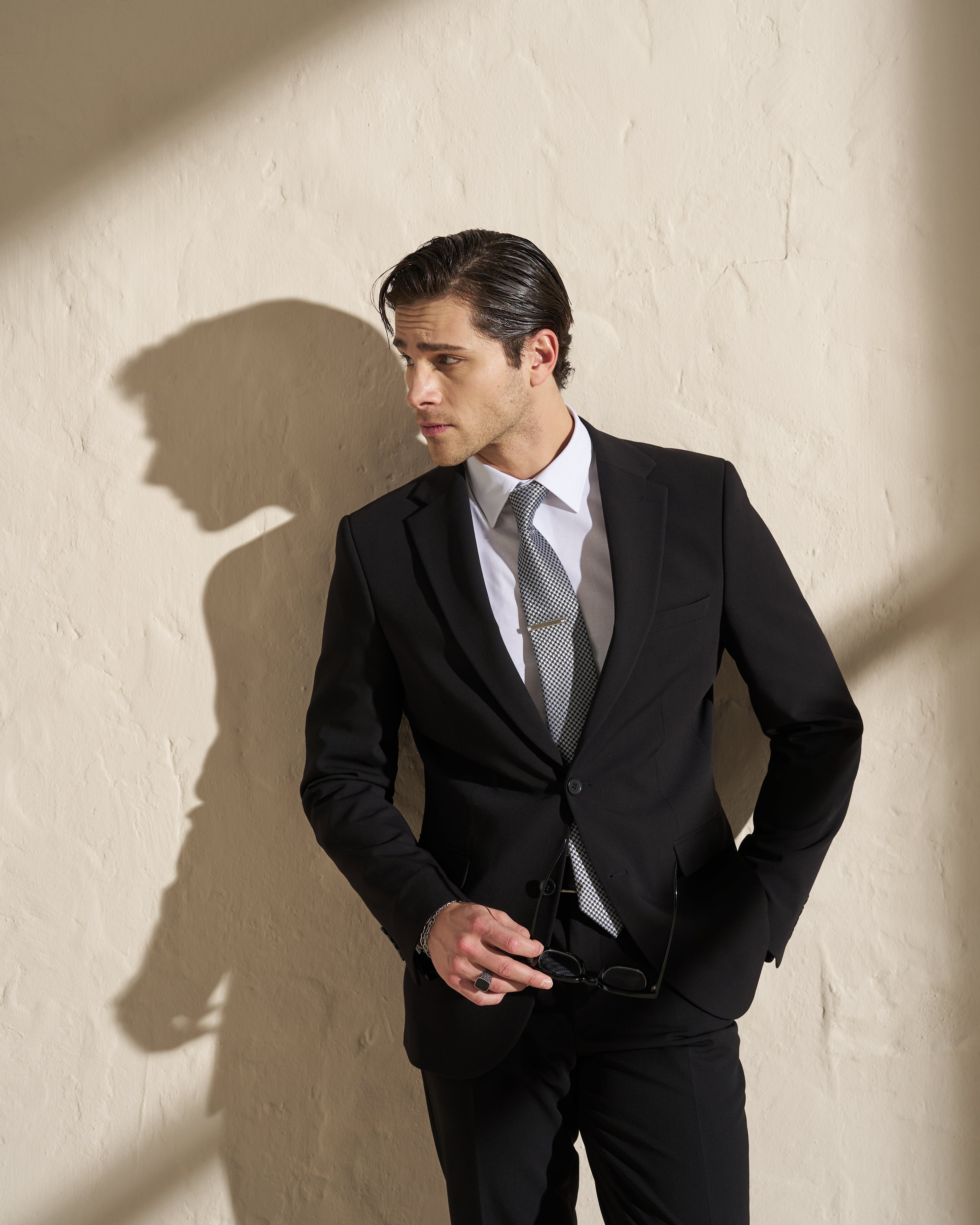 Men’s Three-Piece Suit – Black